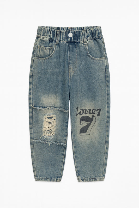 Distressed Denim Jeans with ripped Patch