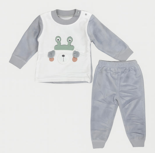 Gray & White Frog and Bear Baby Set