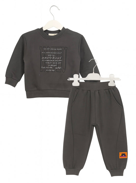 Charcoal Gray Kids’ Sweatshirt and Jogger Set – Cozy Casual Outfit